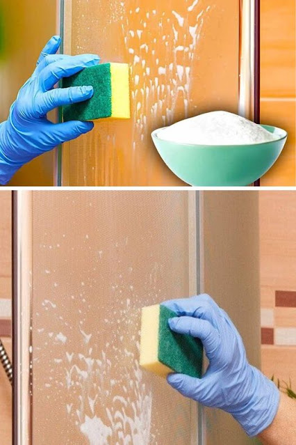 How to clean the shower door so that it stays clean 3 times longer