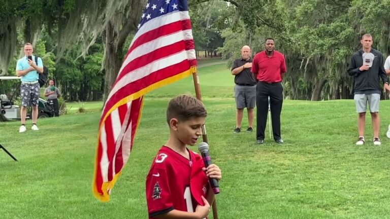 Adorable 10-Yr-Old Guy Brings Grown Men to Tears When He Sings the National Anthem, Wait Until You Hear His Voice