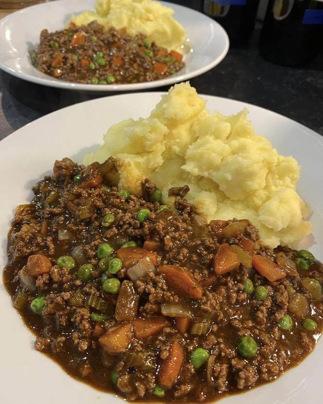 Mince In Gravy With Mash