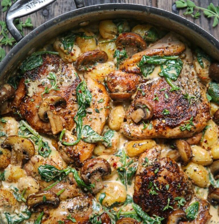 One-Pan Creamy Chicken And Gnocchi