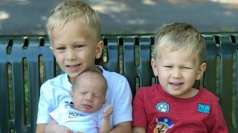 3 brothers, all under the age of 5, are battling cancer. Let’s show them our support