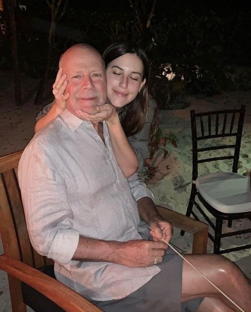 Bruce Willis having a rough time as Demi Moore moves next to him until the very end