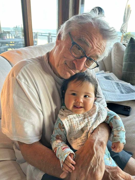 ROBERT DE NIRO, 80, AND BABY DAUGHTER GIA, 10 MONTHS, SNUGGLE IN RARE FAMILY PHOTO