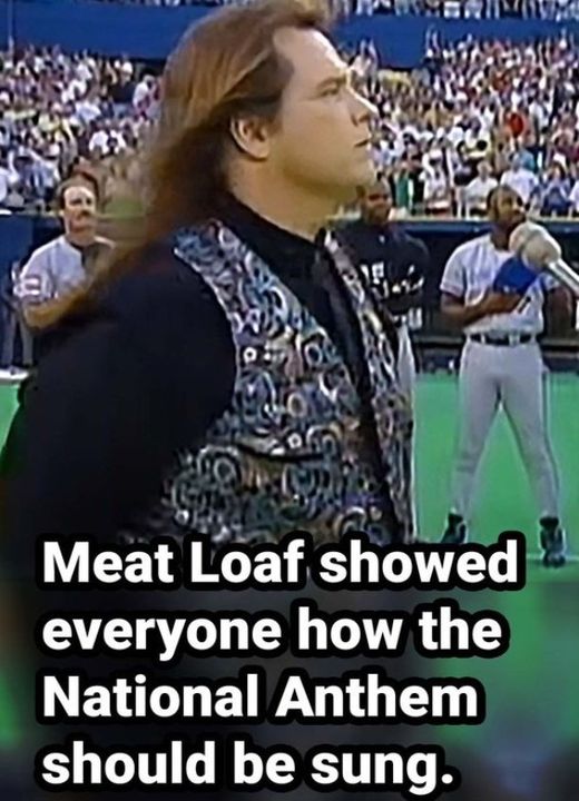(VIDEO)Meat Loaf showed everyone how the National Anthem should be sung..