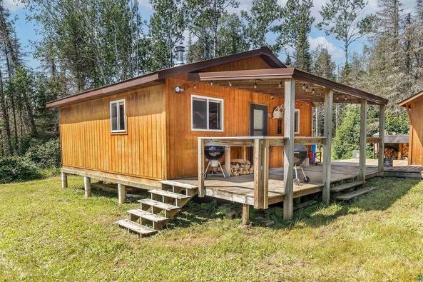 Cozy and Beautiful Cabin for Sale in Two Harbors, Minnesota