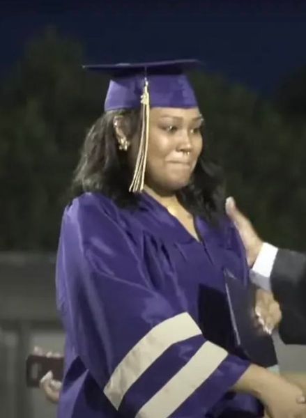 18-year-old tragically dies weeks after collapsing at high school graduation