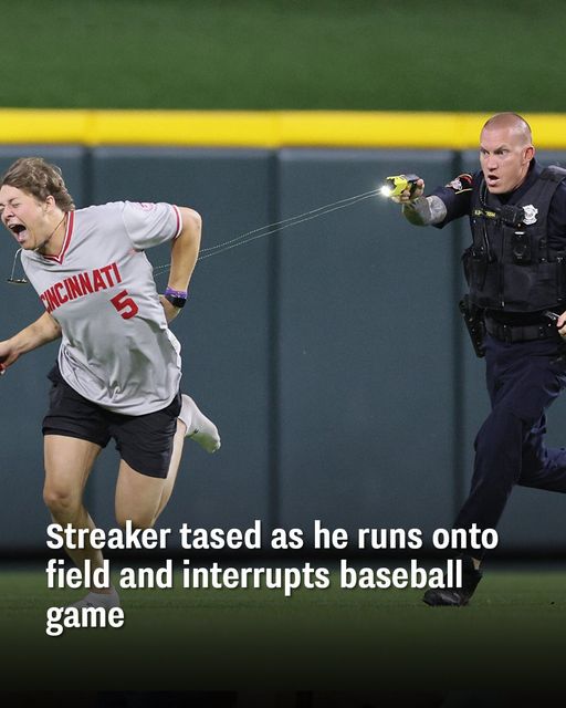 Streaker Tased As He Rushes The Field