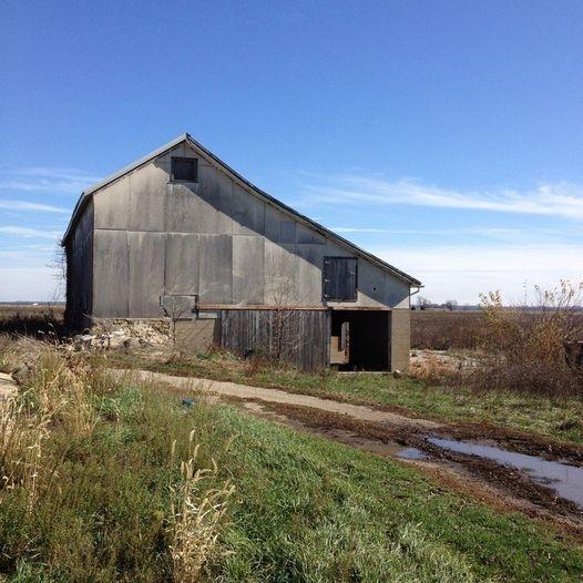 A man bought an old farmhouse to tear down, began to dismantle the barn and found one of the most expensive things in the world