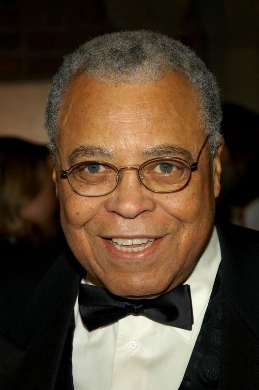 James Earl Jones, acclaimed actor and voice of Darth Vader, dead at 93