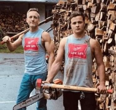 Dad and twin sons cut enough firewood to fill 80 trucks – donate it all to those who need it most