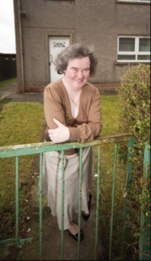 Susan Boyle still lives in her childhood home – now she gives us a peek inside after the renovations