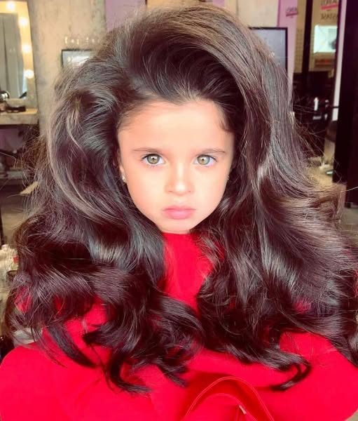 At 5, She Was Known as the Girl with the “Most Beautiful Hair.” Wait Until You See Her Now!